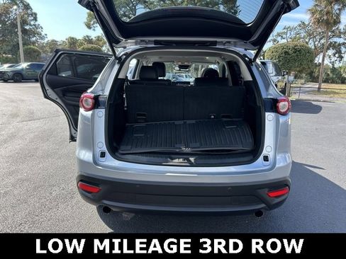 Used 2022 MAZDA CX-9 Touring w/ Touring Premium Package image 17