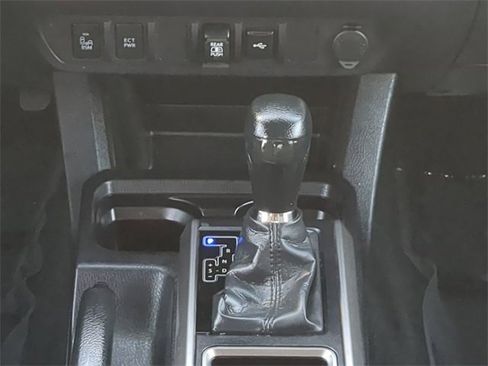 Certified 2023 Toyota Tacoma SR5 image 19