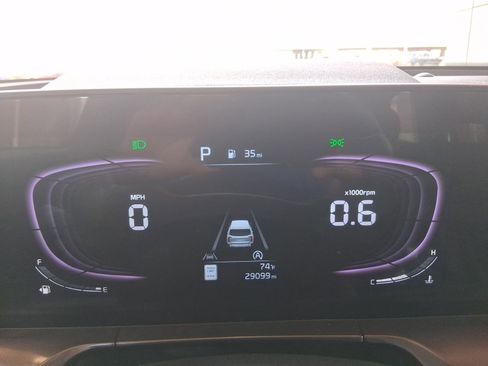 Used 2025 Kia Telluride S FWD image 7