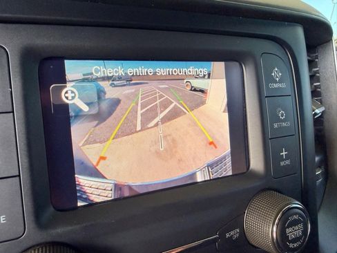 Used 2024 RAM 2500 Tradesman w/ Chrome Appearance Group image 16