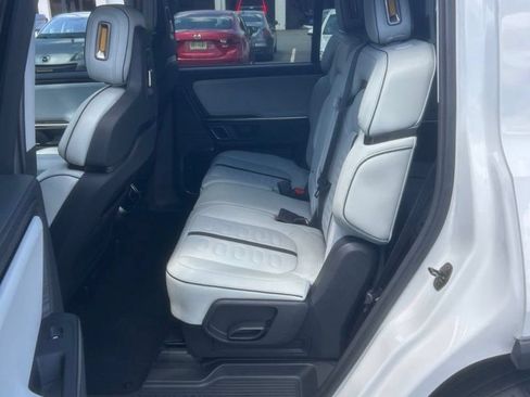 Used 2024 Rivian R1S Adventure AWD/4WD image 14