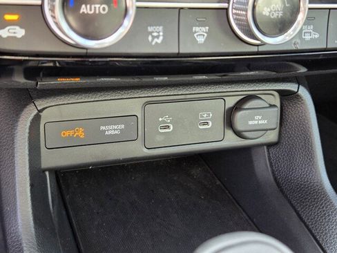Used 2025 Honda Civic FWD Hybrid Sedan image 10