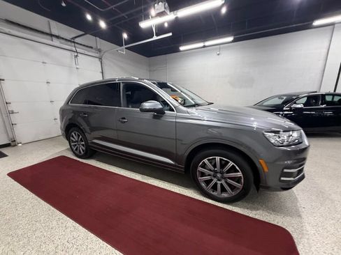 Used 2018 Audi Q7 3.0T Prestige AWD/4WD image 10