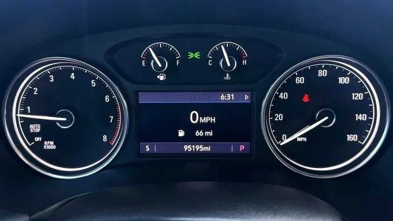 Used 2021 Buick Enclave Essence FWD image 30
