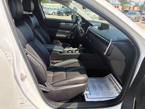 Used 2025 MAZDA CX-50 AWD 2.5 S w/ Preferred Package image 21