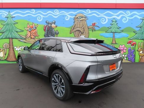 Certified 2024 Cadillac Lyriq Sport w/ LPO, Floor Liner Package AWD/4WD image 4