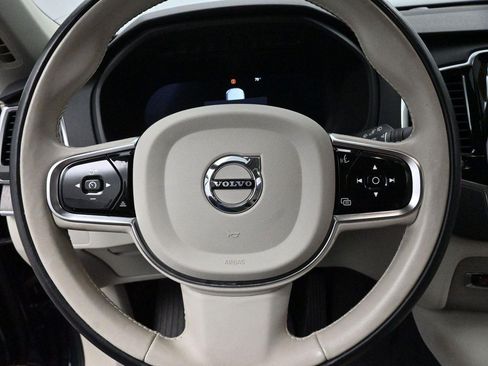 Used 2023 Volvo XC90 B6 Plus w/ Protection Package Premier AWD/4WD image 18