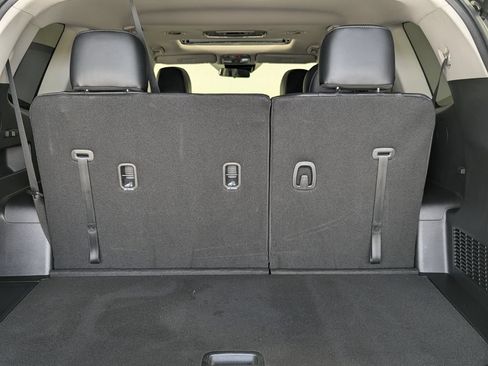 Used 2025 Kia Telluride S FWD image 26