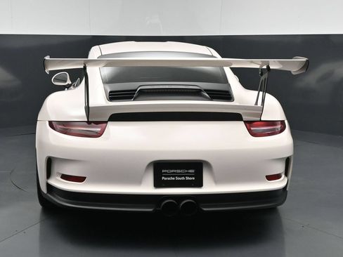 Certified 2016 Porsche 911 GT3 RS RWD image 9