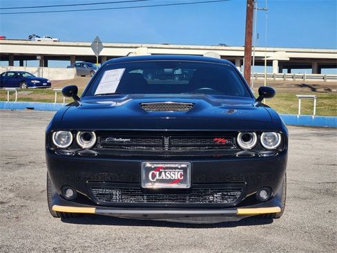 Used 2021 Dodge Challenger R/T Scat Pack image 2