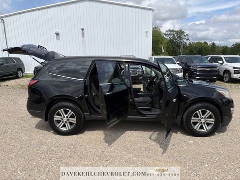 Used 2016 Chevrolet Traverse LT AWD/4WD image 31