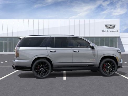 New 2026 Cadillac Escalade V image 5