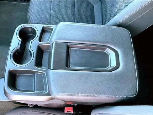 Used 2023 Chevrolet Silverado 2500 Custom w/ Infotainment Package image 17