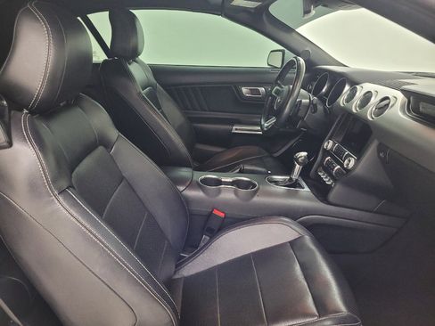 Used 2021 Ford Mustang Premium RWD image 21