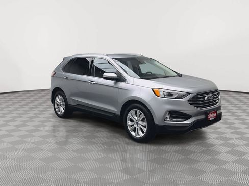 Used 2020 Ford Edge Titanium w/ Cargo Accessory Package AWD/4WD image 35