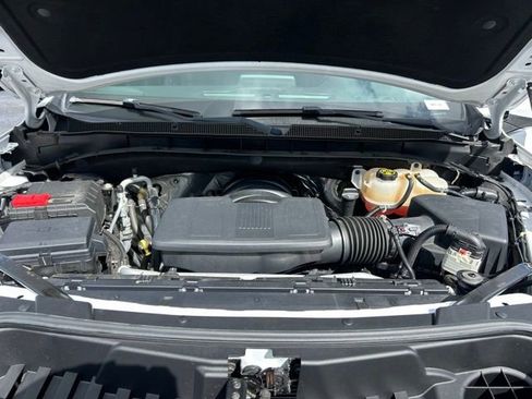 Used 2022 Chevrolet Tahoe LS RWD image 11