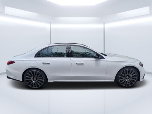 New 2026 Mercedes-Benz E 350 Sedan image 2