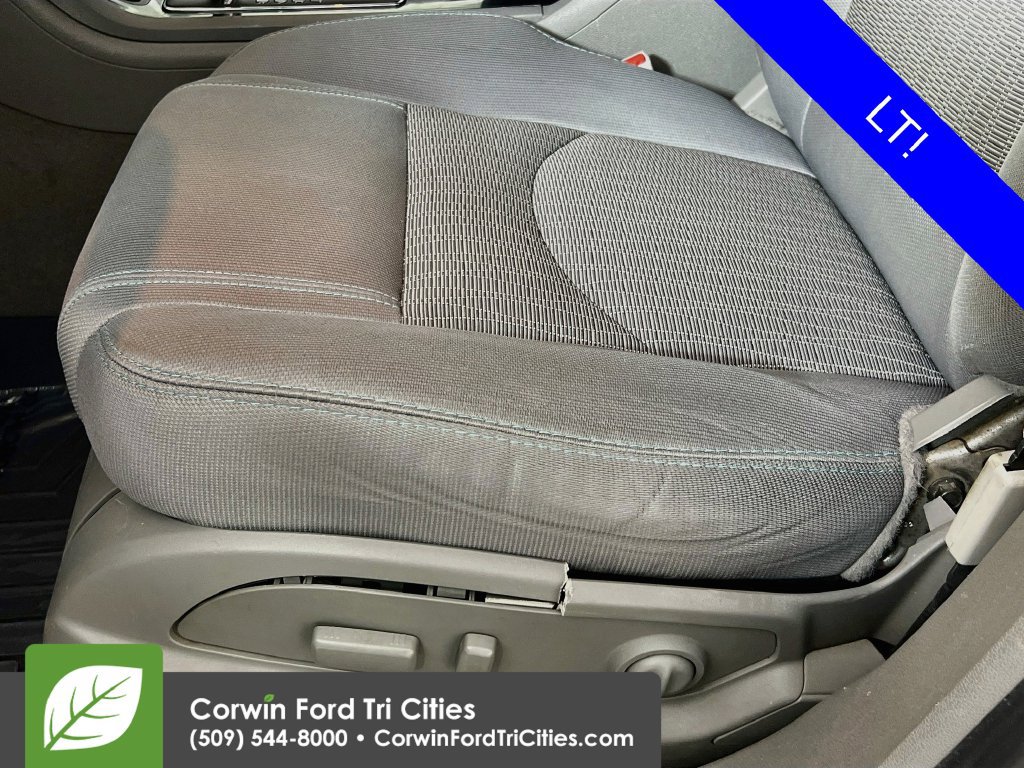 Used 2017 Chevrolet Traverse LT AWD/4WD image 22