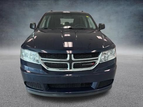 Used 2017 Dodge Journey SE FWD image 3