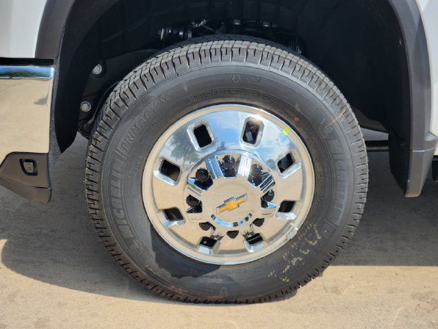 New 2026 Chevrolet Silverado 3500 LTZ w/ LTZ Plus Package AWD/4WD image 18