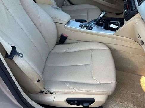 Used 2014 BMW 320i Sedan image 25