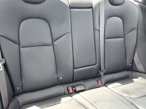 Used 2018 Tesla Model 3 Long Range RWD image 18