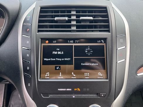 Used 2018 Lincoln MKC Select w/ Lincoln MKC Climate Package AWD/4WD image 31