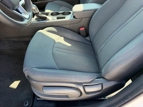 Used 2019 Hyundai Sonata SE FWD image 18