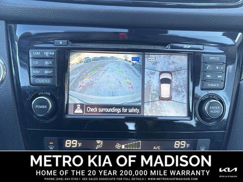 Used 2017 Nissan Rogue Sport SL w/ SL Premium Package image 21