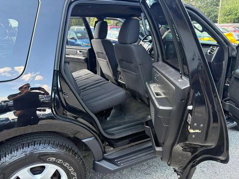 Used 2016 Ford Expedition XL w/ Equipment Group 101A AWD/4WD image 19
