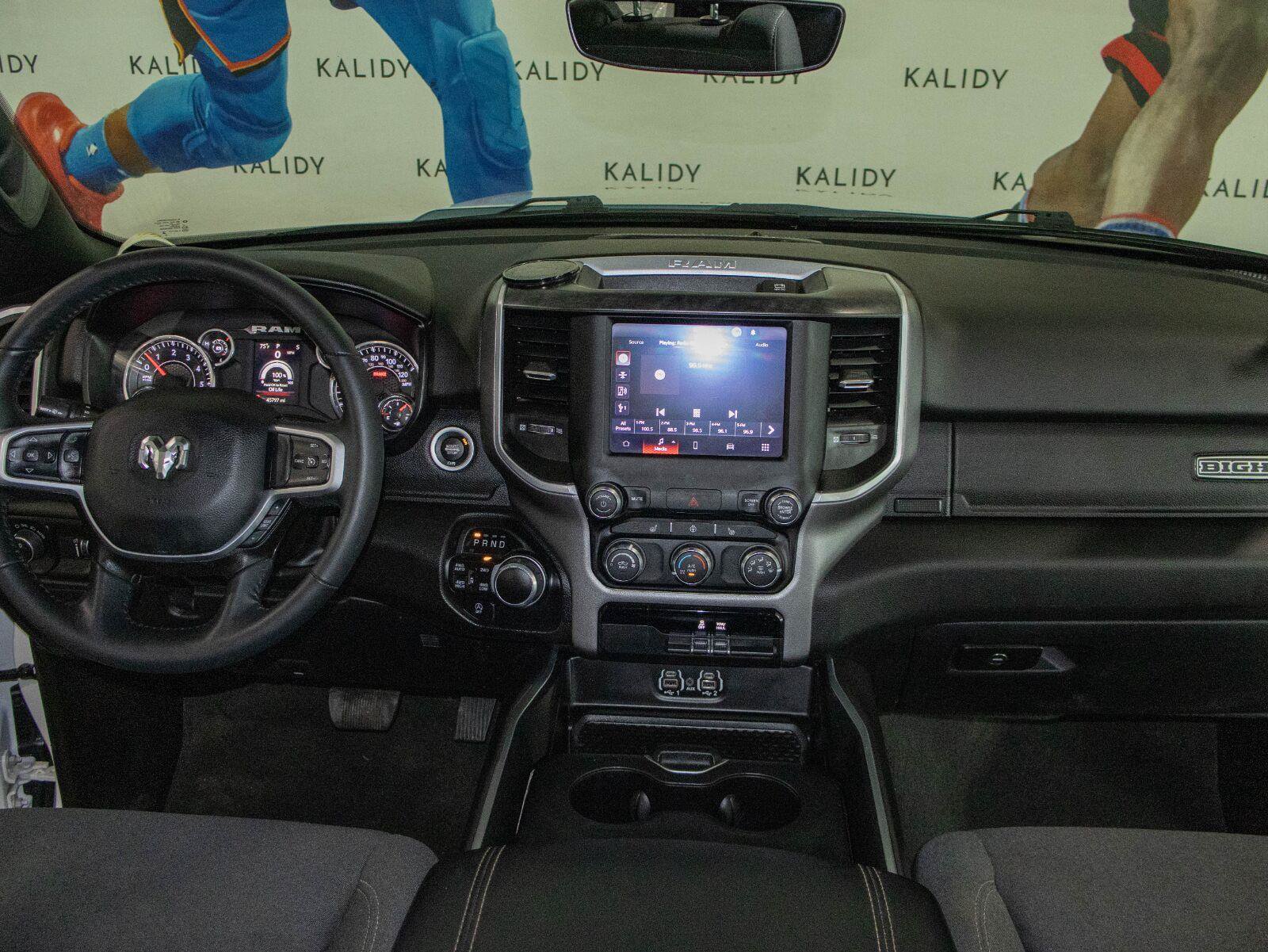Used 2023 RAM 1500 Big Horn AWD/4WD image 3