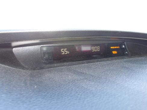 Used 2011 Subaru Forester 2.5X AWD/4WD image 18