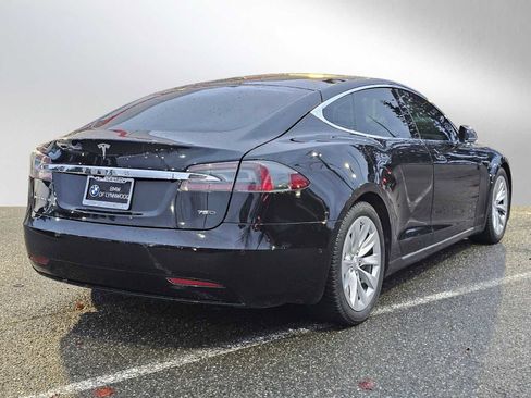 Used 2016 Tesla Model S 75D image 3