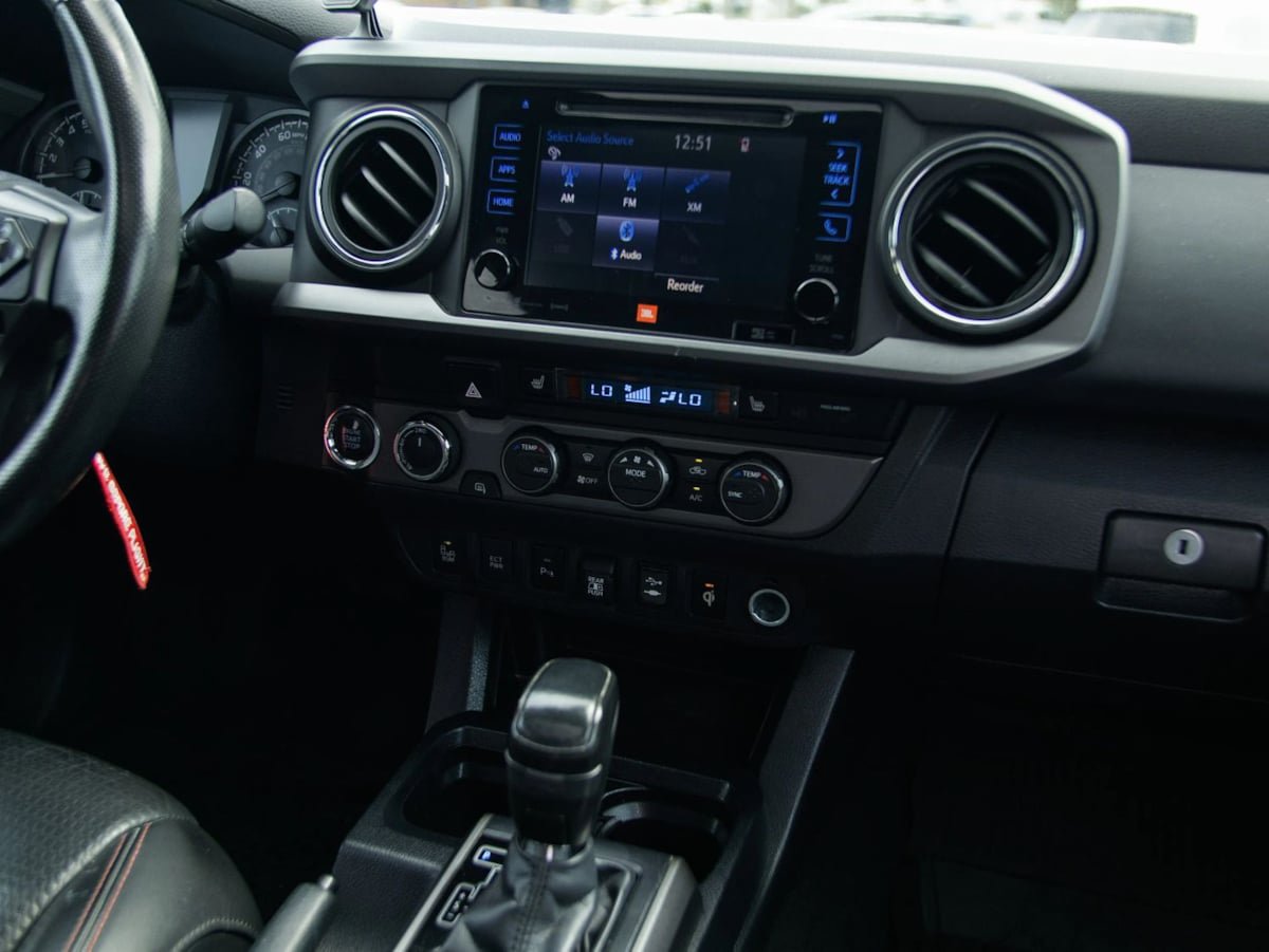 Used 2019 Toyota Tacoma TRD Pro AWD/4WD image 32