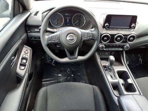 Used 2024 Nissan Sentra S FWD image 7