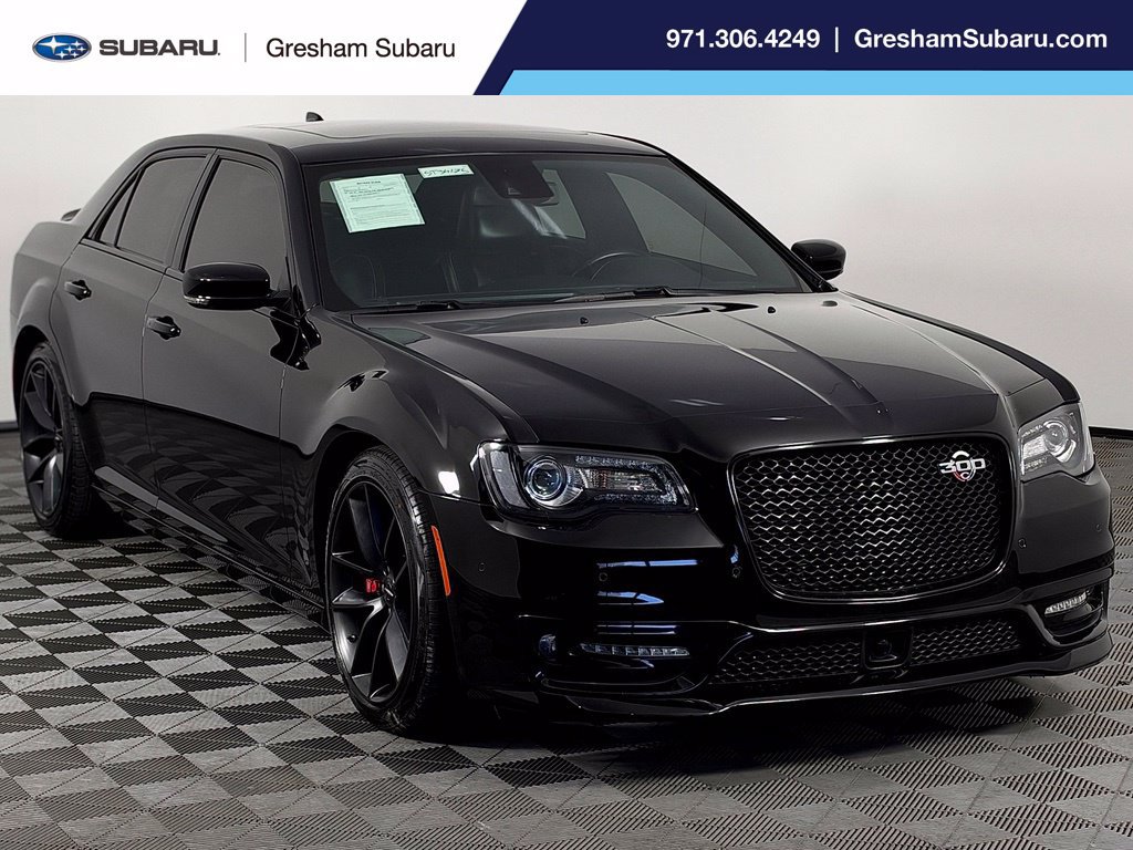 Used 2023 Chrysler 300 C RWD image 1