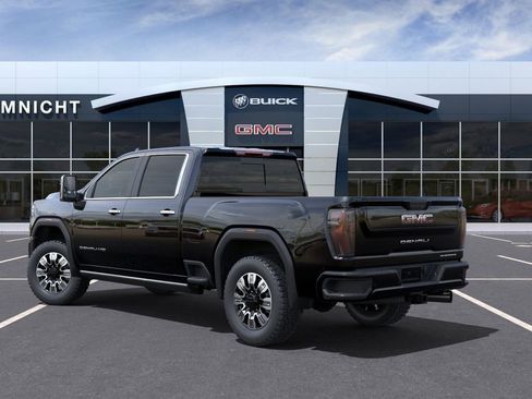 New 2025 GMC Sierra 2500 Denali w/ Technology Package AWD/4WD image 3