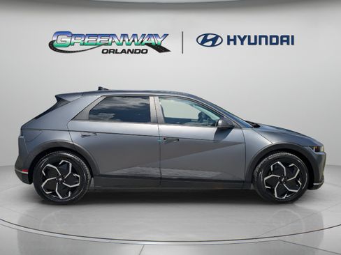 Used 2023 Hyundai Ioniq 5 SEL AWD/4WD image 9