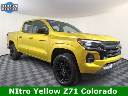 Used 2024 Chevrolet Colorado Z71 w/ LPO, Dark Essentials Package