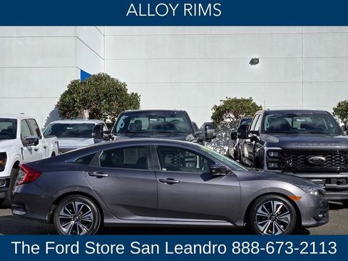 Used 2018 Honda Civic EX-L image 9