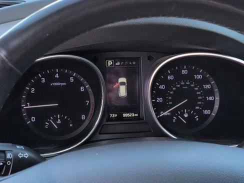 Used 2018 Hyundai Santa Fe Limited image 25