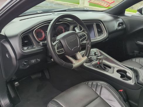 Used 2022 Dodge Challenger SRT Hellcat Redeye RWD image 9