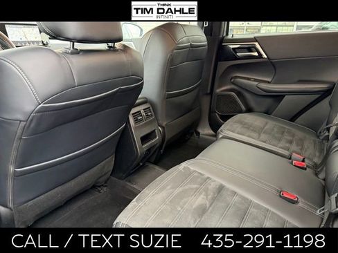Used 2024 Mitsubishi Outlander SE AWD/4WD image 11