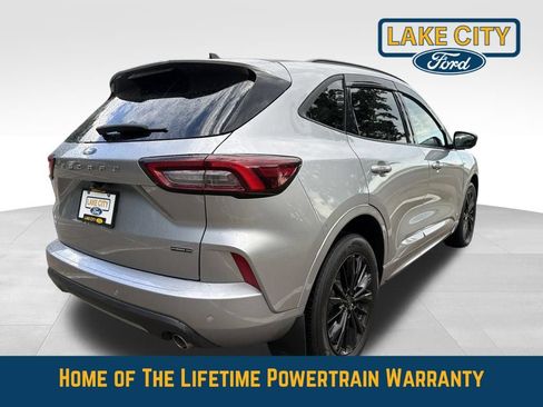 Used 2023 Ford Escape ST-Line Elite AWD/4WD image 6