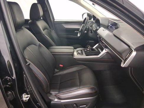 Certified 2025 MAZDA CX-90 3.3 Turbo w/ Preferred Package AWD/4WD image 17