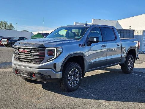 New 2026 GMC Sierra 1500 AT4 w/ Technology Package AWD/4WD image 3