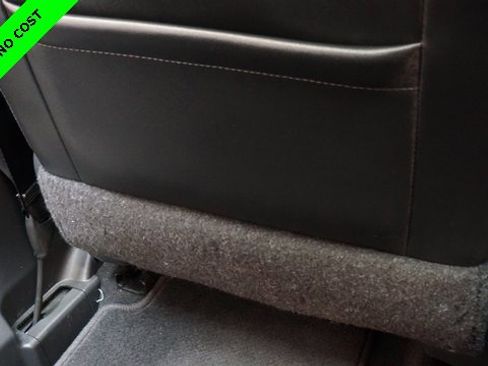 Used 2022 Nissan Rogue SL w/ SL Premium Package image 40