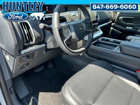 Used 2025 Ford Expedition Max Platinum w/ Stealth Appearance Package image 26