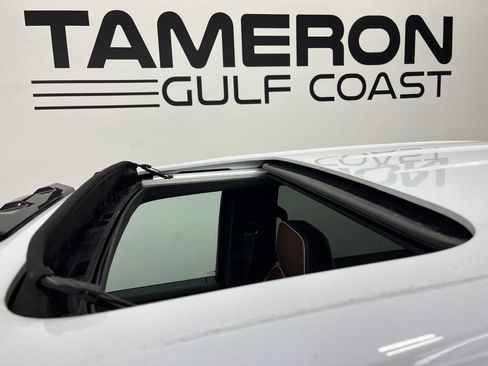 Used 2026 GMC Sierra 2500 Denali Ultimate AWD/4WD image 9