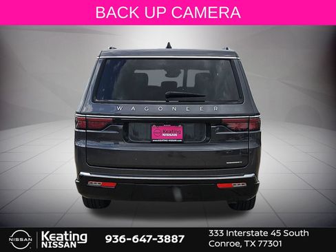 Used 2024 Jeep Wagoneer L Series II w/ Flexible Seating Group AWD/4WD image 7